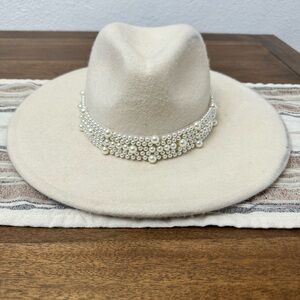 White wide brim hat